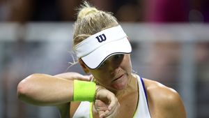 A jucat două meciuri într-o zi la Dubai, ca Sorana Cîrstea, şi s-a prăbuşit! Medicii au intervenit de urgență după ce jucătoarea s-a simțit rău