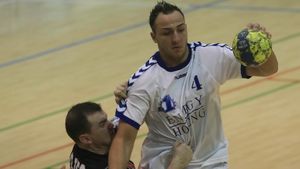 Dinamo - UCM Reșița, în a II-a semifinală a Cupei