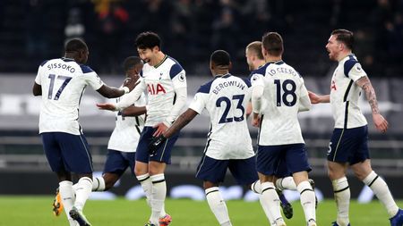 Tottenham a remizat cu ultima clasată, iar Antonio Conte și-a ieșit din minți și i-a atacat pe jucători. Singurul care a avut curajul să îi raspundă: „Dacă vrei să ai succes ca echipă ai nevoie de 11 bărbați”