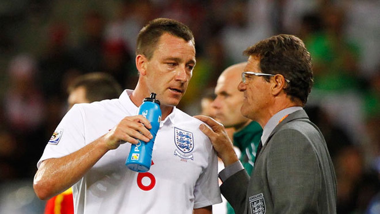 Capello îl susține pe Terry în conflictul cu federația:** "El este căpitanul naționalei!"