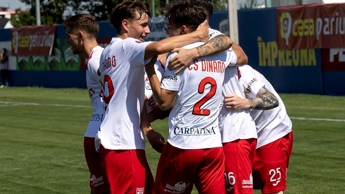 CS Dinamo susține că ”a uimit lumea fotbalului” cu ”mânjii lui Chirilă”! Cine sunt ”veteranii” din lotul bucureștenilor