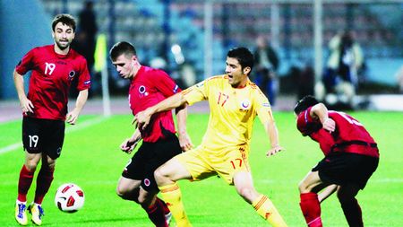 Cea mai bună lecție de patriotism: "Știu tot imnul!"** 'Sârbul' Luchin a presimțit golul și i-a provocat o mare dezamăgire unui coleg