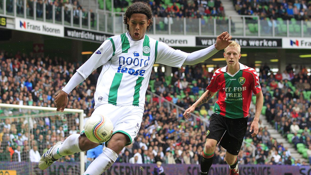 "Eram spălător de vase". Povestea starului mondial care la 16 ani muncea să se întrețină. "Lucram de la 6, la miezul nopții". Îl recunoști? 