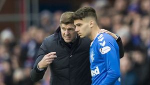 Steven Gerrard, noi detalii despre starea de sănătate a lui Ianis Hagi. Cât va lipsi românul din echipa lui Glasgow Rangers