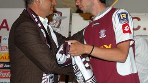 Copos, în pericol** "Îi scot ochii!"