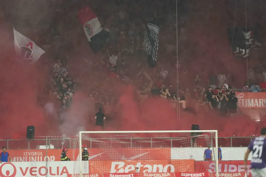 presedintele-clubului-a-ramas-fara-bere-la-pauza-in-superliga-primul-bilant-pentru-legea-paraschiv-in-fotbalul-romanesc-si-de-ce-sprijina-sansele-romanie