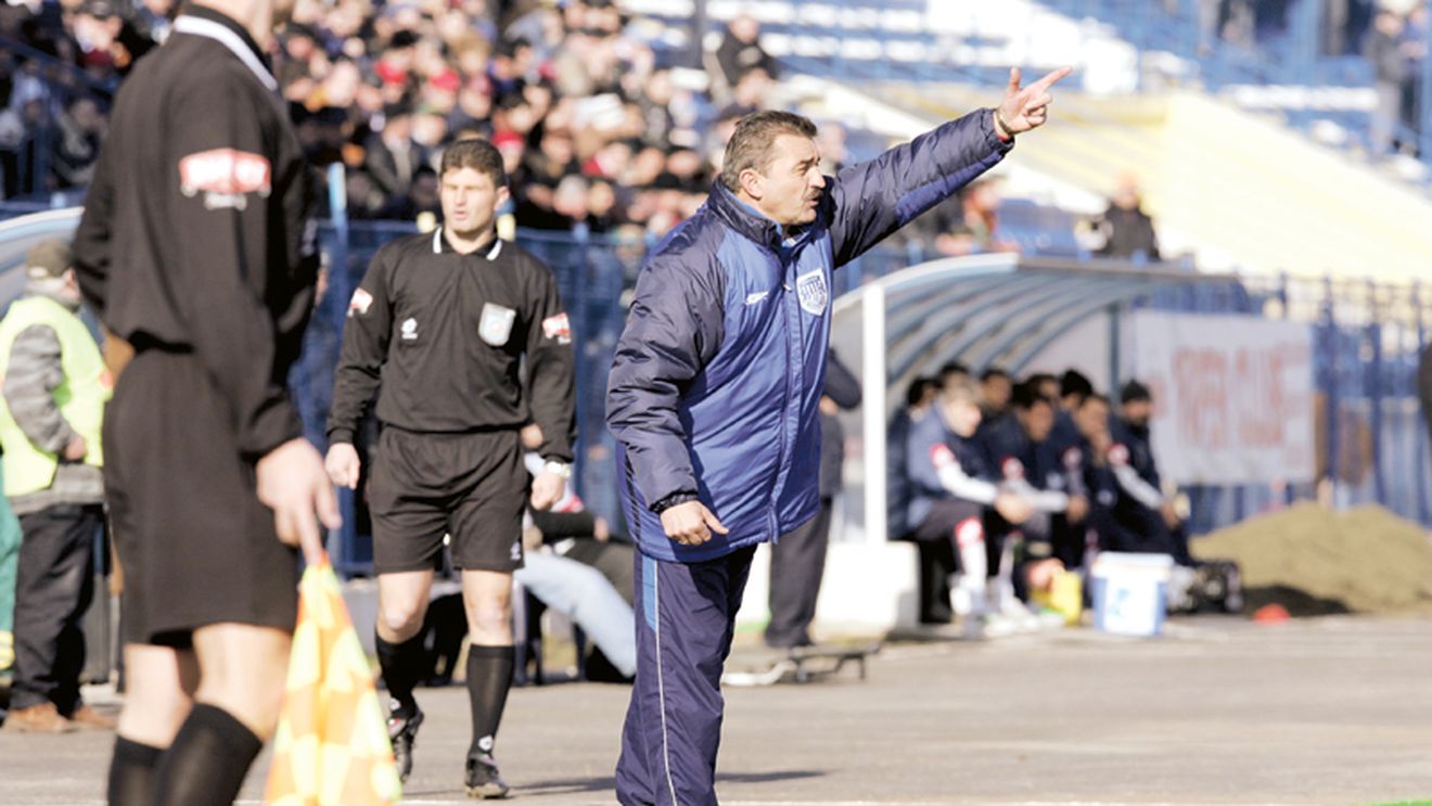 Popa: "Dușmanii mei să sugă caramele!"