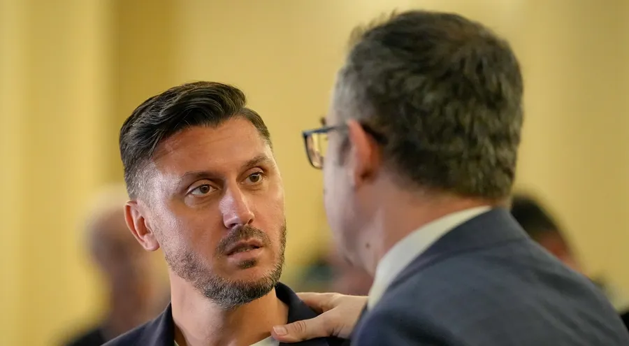 Ciprian Marica, unul dintre „copiii” lui Mircea Lucescu, a reacționat după ce antrenorul s-a prăbușit: „Vârsta nu iartă pe nimeni”