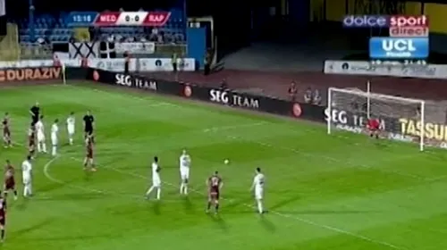 8. VIDEO INCREDIBIL Așa se bate un penalty în Liga I: 10 oameni în careu! Herea ratează, lovitura se repetă