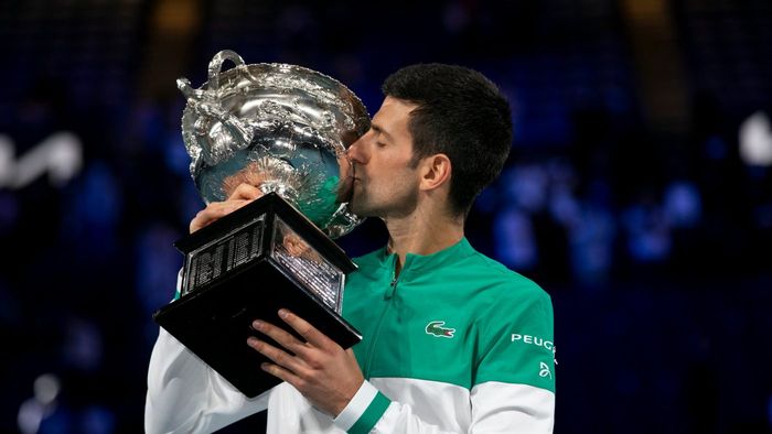 Novak Djokovic îi poate depăși pe Roger Federer și Rafael Nadal la numărul de Grand Slam-uri chiar în 2021! Scenariul nebun devine plauzibil după triumful de la Australian Open