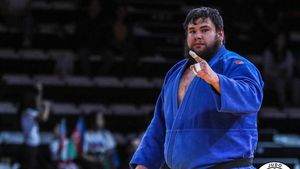 "Greul" judoka Simionescu punctează din nou pentru Tokyo: medalie de bronz la Grand Slamul de la Baku