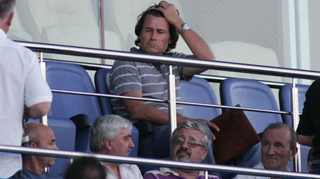 Italianul, pe principiul lui Lăpușneanu: "Dacă voi nu mă vreți, eu vă vreau!"** Napoli: "Pe 9 ianuarie mă prezint la reunirea lotului"