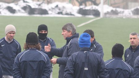 "Toți jucătorii sunt pregătiți. Nu știu pe cine să bag cu Craiova"