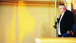 "De la aur am ajuns din nou la bronz"