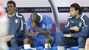 Croația a fost penalizată cu un punct în preliminariile Euro 2016, după svastica apărută pe teren la meciul cu Italia
