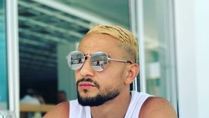 Jugurtha Hamroun s-a întors în România. Fotbalistul a plecat de la FCSB, după un conflict cu Gigi Becali | FOTO