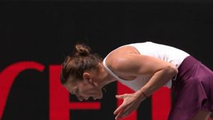 Simona Halep, supărată pe preparatorul fizic Teo Cercel! Cu cine va juca în sferturile de finală și care a fost prima sa reacție