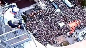 VIDEO Cea mai "nebună" săritură cu rolele