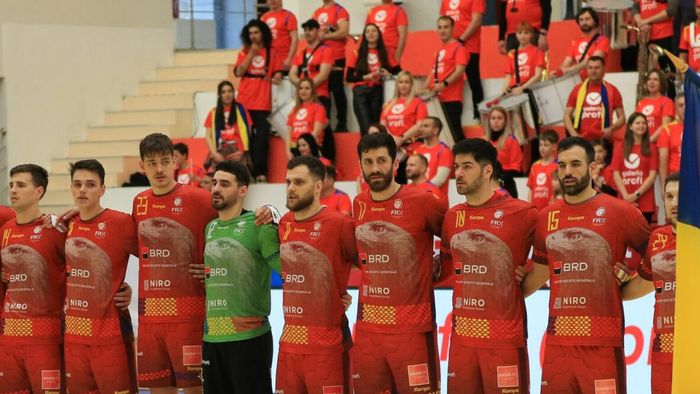 De ce echipa națională de handbal masculin a României joacă atât de slab! Explicația expertului: „Stilul impus de Xavier Pasqual i-a bulversat de tot! Dacă ratăm calificarea suntem de râsul tuturor” | EXCLUSIV
