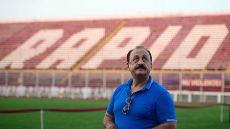 Este iar liniște în Giulești! Condiția pe care a acceptat-o Cristescu pentru a face pace