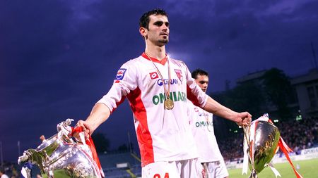 INTERVIU | Cosmin Bărcăuan: "Ne-au vopsit mașinile. Nu puteam să ieșim să luăm un ziar, ce să mai mergem în mall-uri?". Ce decizie au luat Giani Kiriță, Dănciulescu și Niculescu în perioada "Agenții 0-0-7"