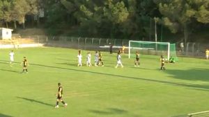 VIDEO Mihai Roman a debutat cu gol la Toulouse! Presa franceză: "Va fi fantastic dacă va juca la fel și în meciurile oficiale" 