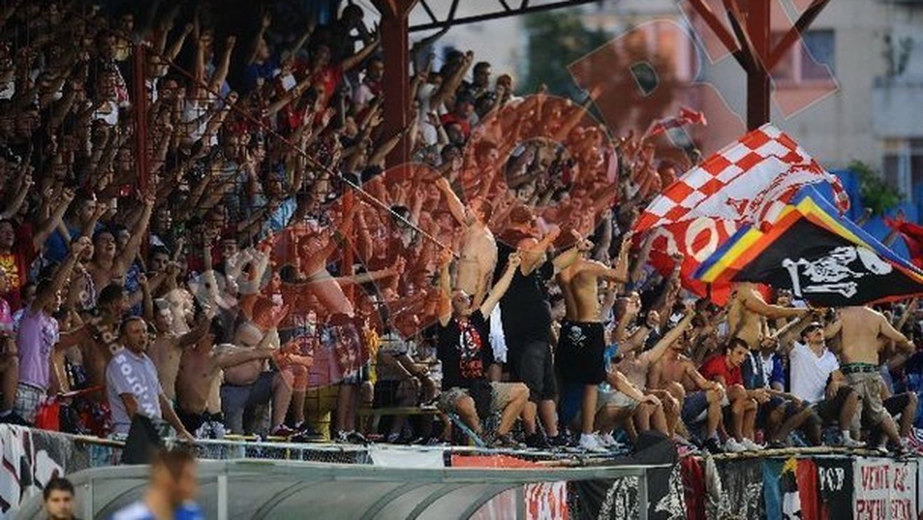 A rămas "câine până la moarte"!** Dinamoviștii, încurajați la Ploiești de un fost jucător