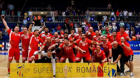 Fizic, Dinamo arată a echipă de Liga Campionilor! Mai rămâne de demonstrat valoarea. Prima ocazie este duminică, într-o partidă cu Holstebro, reprezentantă a națiunii care deține titlul olimpic