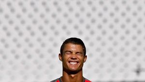 VIDEO "Frumos, bogat, Cristiano Ronaldo!"** De la afirmațiile astea a fost creată cea mai TARE ironie la adresa lui CR7