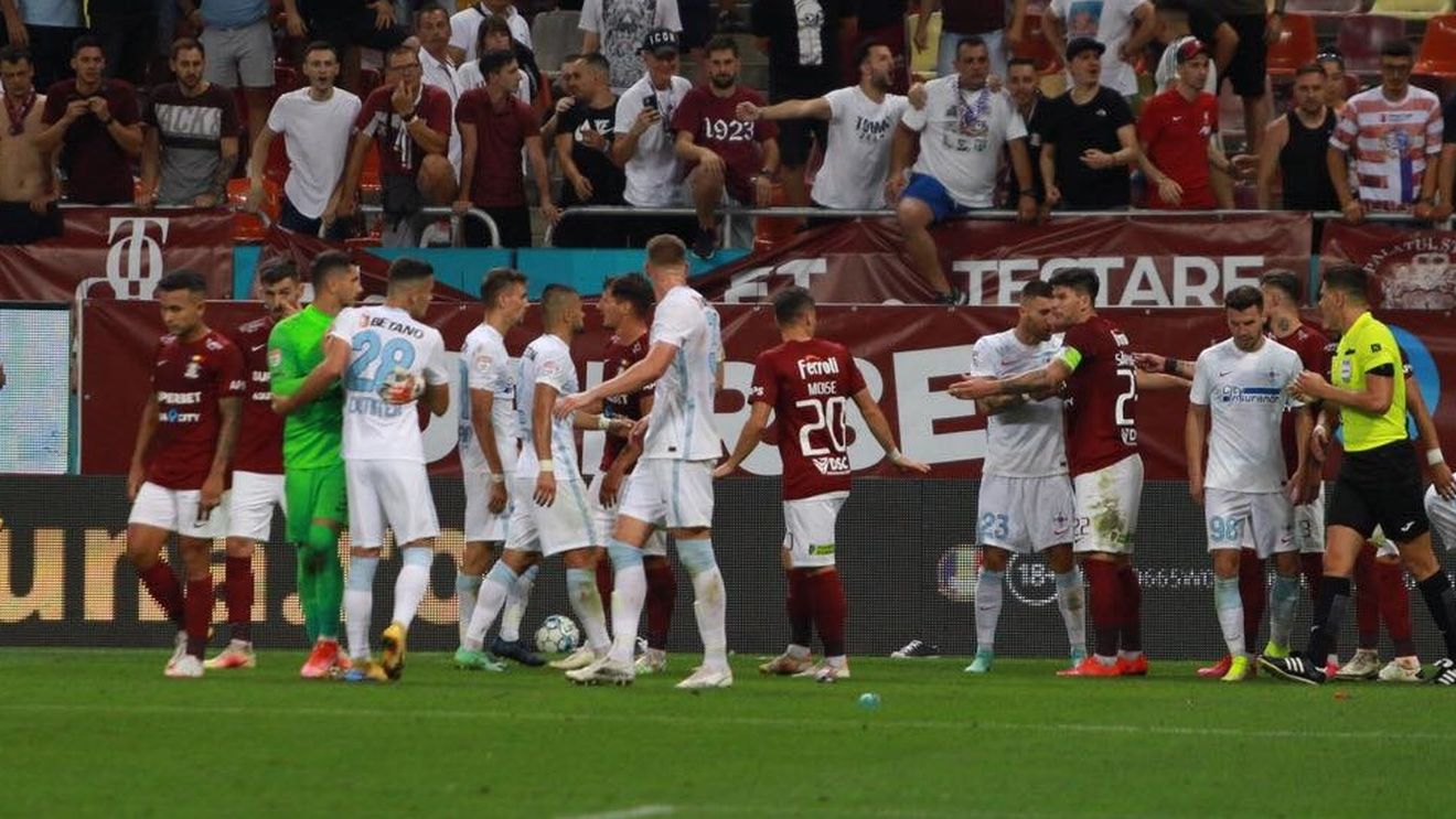 Bătaie generală pe Arena Națională între jucătorii de la Rapid și FCSB! Sefer și Șerban au primit cartonaș roșu | FOTO