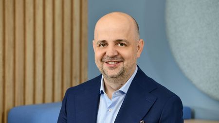 (P) Allianz-Țiriac: Oamenii vor să protejeze în primul rând sănătatea și familia, dar cei mai mulți au doar asigurări obligatorii. Numai 10% au acces imediat la banii de care ar avea nevoie într-o urgență