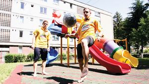 Campionii din fața blocului!** Sunt frați, dar au luat titlul cu echipe diferite