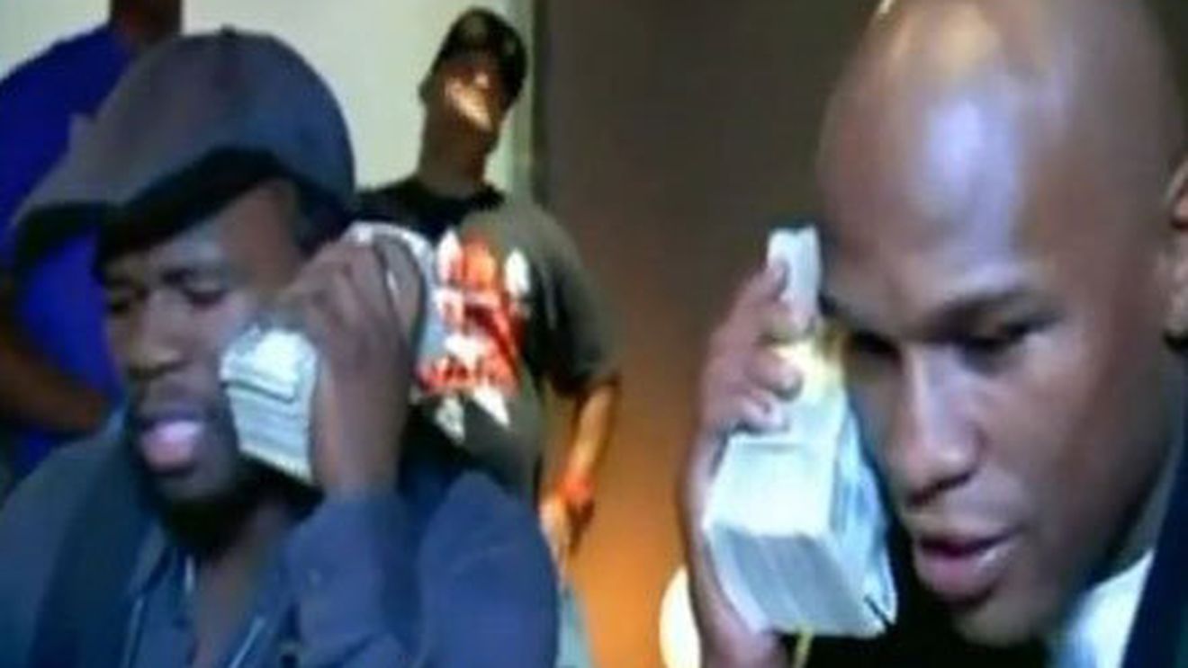 Nebunie în NBA!** Floyd Mayweather a pariat 1,8 milioane de dolari pe o echipă care în sfertul patru era condusă cu 21 de puncte! VEZI ce s-a întâmplat la final