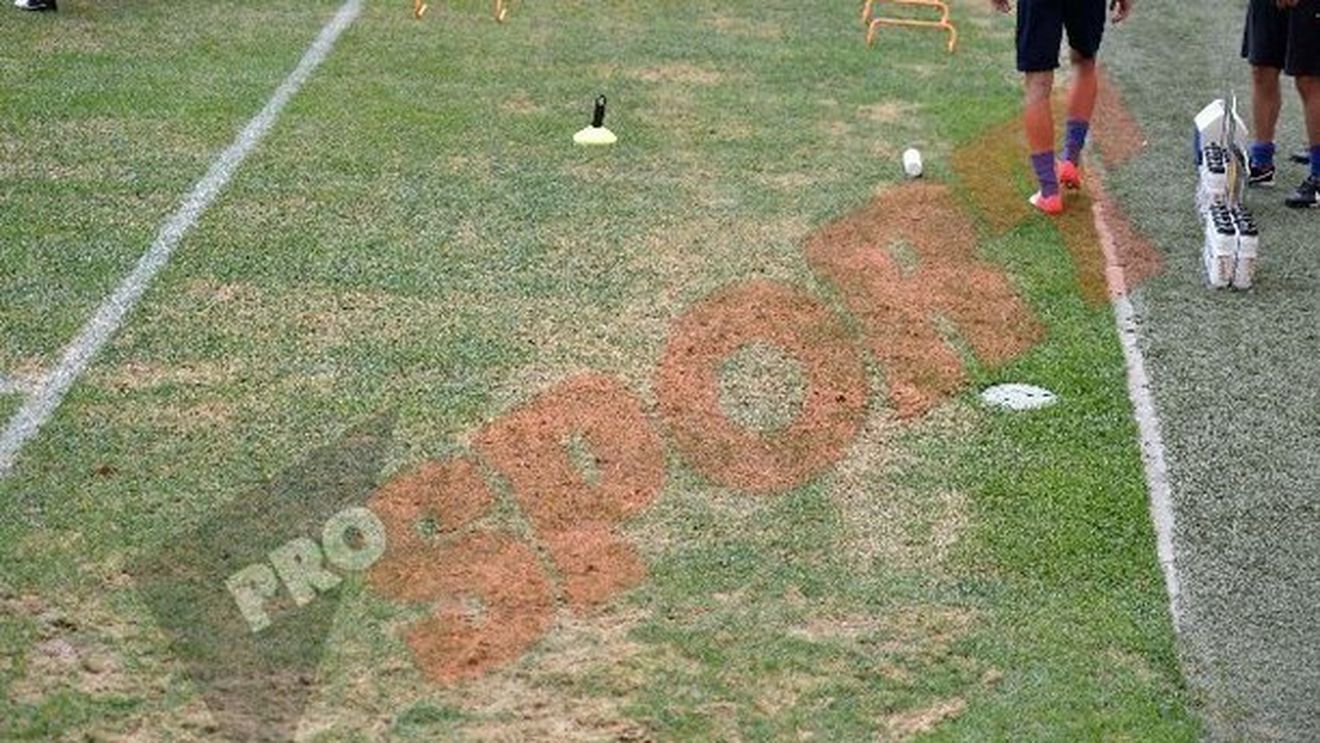 Bătăi de cap pentru organizatorii meciului Dinamo - BarÃ§a, din cauza gazonului!** Vezi ce spun despre acordul care prevede ca "extratereștrii" să nu dea mai mult de 5 goluri