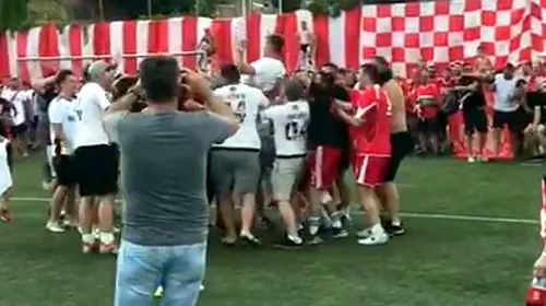 Imagini incredibile de la întâlnirea dintre DDB și <i class='ep-highlight'>Dusan</i> Uhrin! Antrenorul ceh, luat pe sus de fanii lui Dinamo | VIDEO