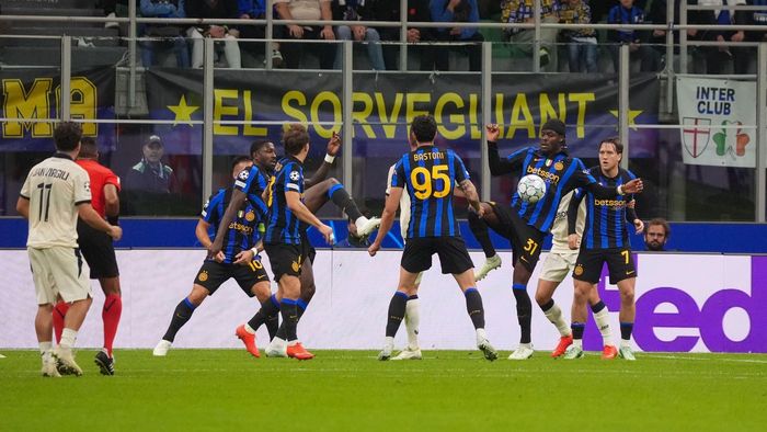 Nervii au cedat la Inter după eșecul cu Brugge! Ce a spus unul dintre titularii lui Cristi Chivu: „Nu e posibil! Asta te omoară!”