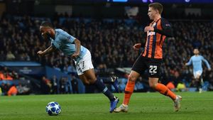 EXCLUSIV | Un fost jucător de la Șahtior a vorbit despre faza anului în Liga Campionilor: "Asta a vrut să facă Sterling". Momentul care a făcut înconjurul planetei