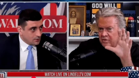 George Simion, declarații delirante într-un interviu cu Steve Bannon: Se vrea eliminarea mea chiar prin asasinare