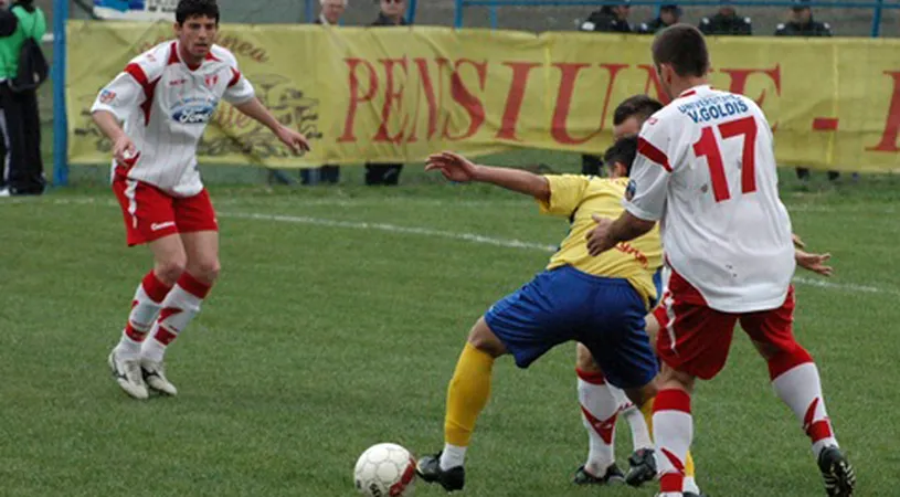 Manea se pregătește cu Dinamo II,** dar nu știe dacă vrea să rămână!