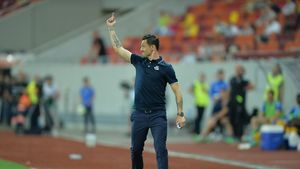 Brandan l-a ironizat pe Mirel Rădoi după ce acesta nu a dat vreo șansă ASA-ului în lupta pentru titlu: "Poate l-a luat amețeală și nu și-a revenit după Supercupă"