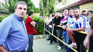 "Intrăm pe teren!"**