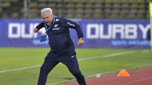 Marius Șumudică e gata să o preia pe CFR Cluj, unde a ajuns prietenul Marian Copilu: „Nu e vorba că mă autopropun, dar...”