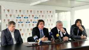 Surpriza primarului Nicolae Robu la prezentarea lui Timofte și Alexa: "ACS Poli a intrat în posesia palmaresului"