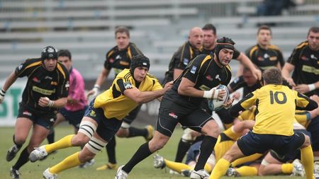 30 de "lupi" pentru Stade Francais