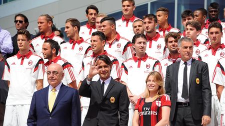 VIDEO | Inzaghi, mai bun la 40 de ani decât tot atacul lui Milan. Antrenorul "diavolului" și-a pus la respect elevii la ultimul antrenament