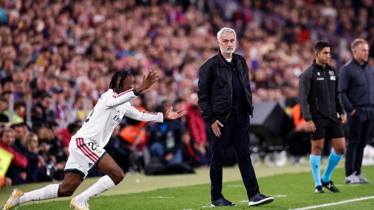 A îngropat „securea războiului”! Iker Casillas, elogii pentru Mourinho după Barcelona – Real Madrid 1-2