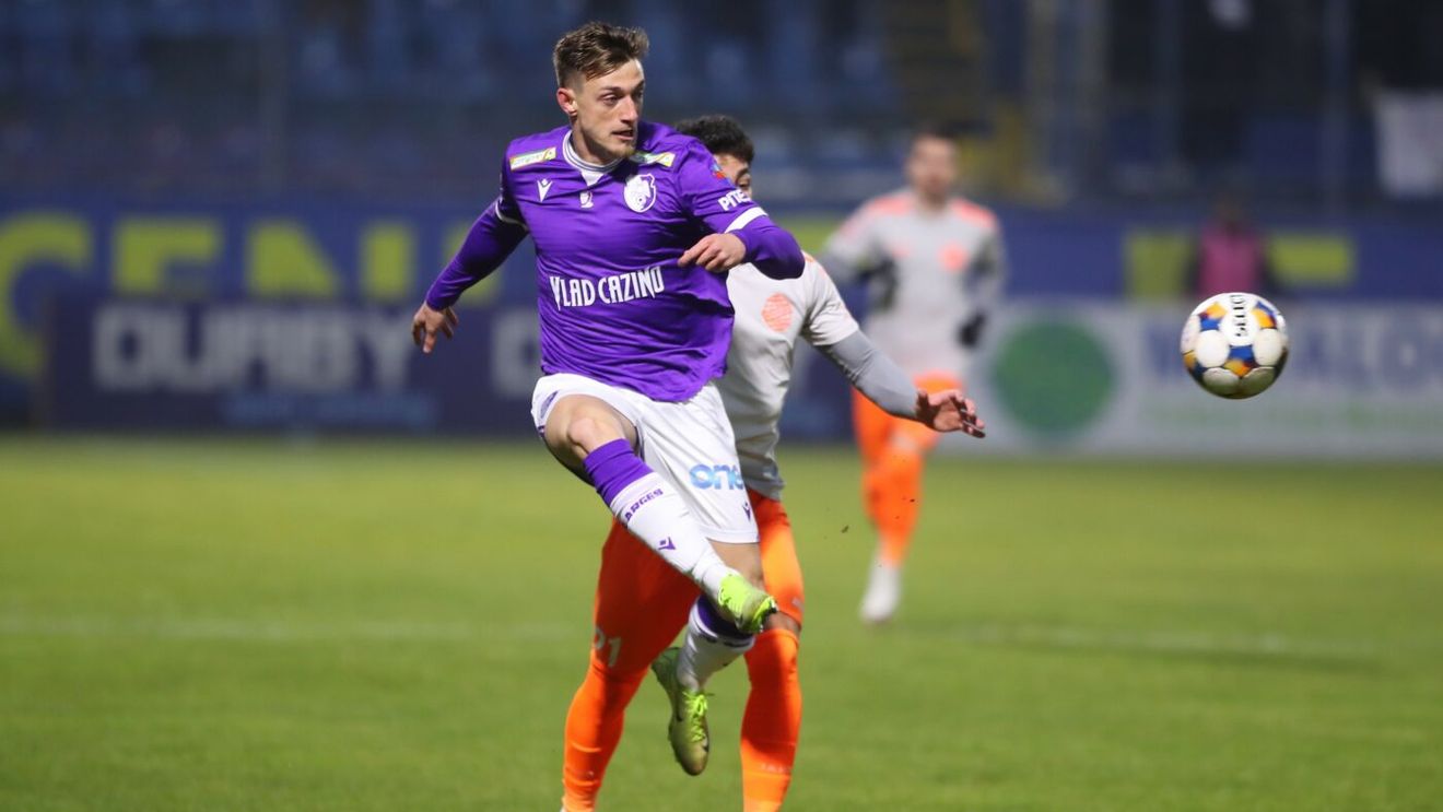 Metaloglobus - FC Argeș 0-2, în etapa 23 din Superliga. „Vulturii violeți” își asigură în mare măsură prezența în play-off, după ce au dat de pământ și cu „lanterna roșie”!