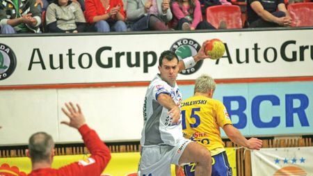 Lider incontestabil!** PAOK-HCM 26-30