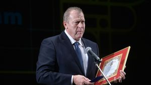 „Am fost, recent, la el acasă”. Ce a făcut George Ogăraru când a mers în vizită la Helmut Duckadam