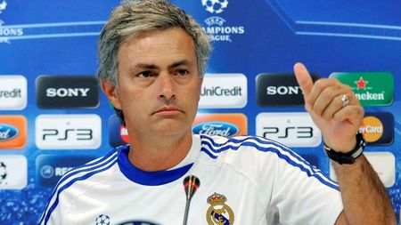 VIDEO** 10 ani SPECIALI! Un deceniu de când Mourinho a semnat primul contract ca "principal"!